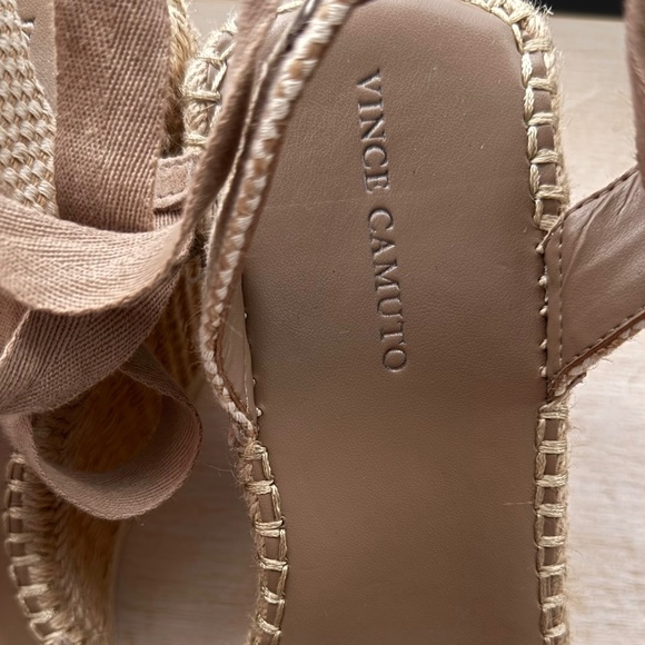 Vince Camuto Women's Truffle Taupe Bendsen Wedge Sandals Size 8 - Picture 3 of 9